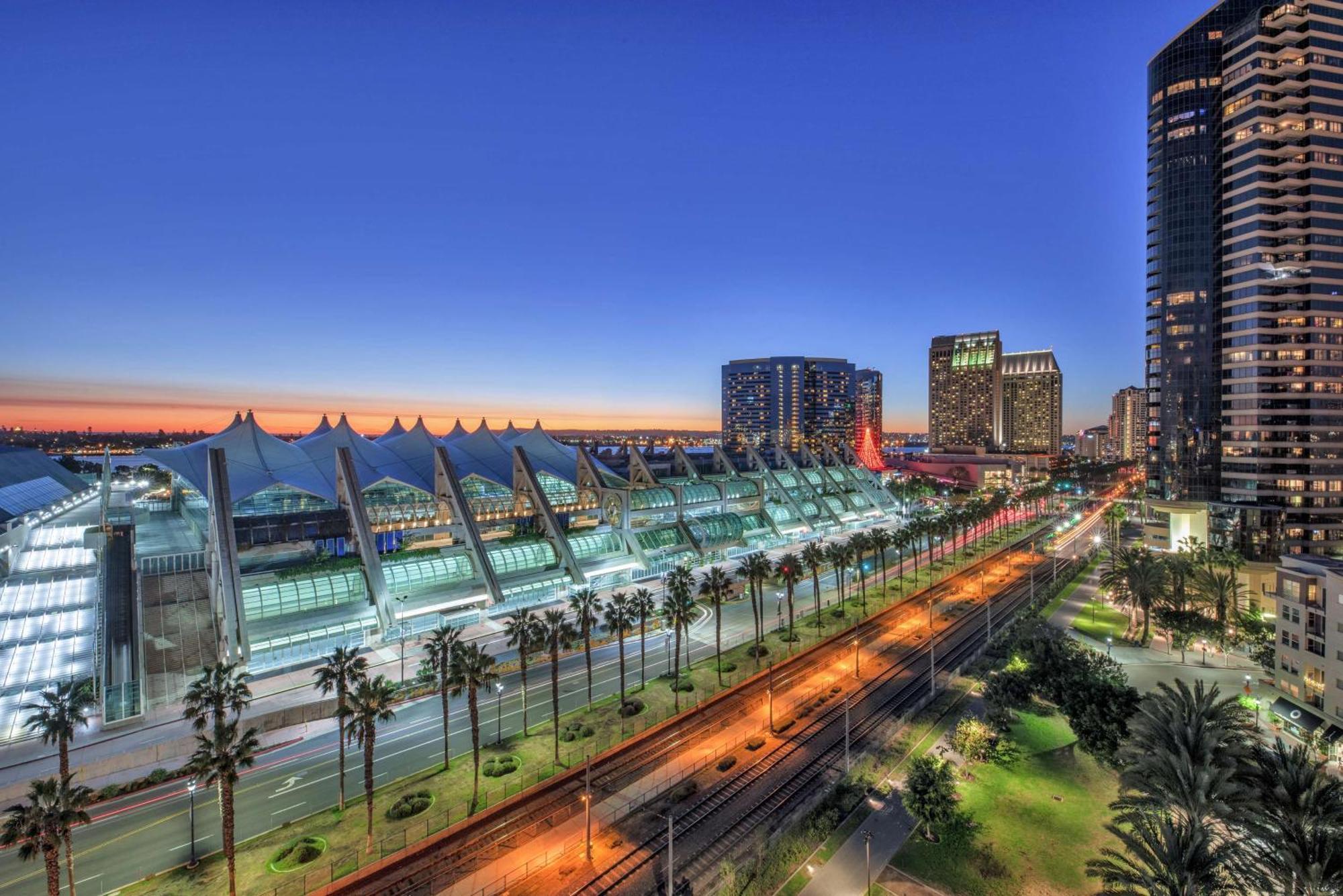 Hilton San Diego Gaslamp Quarter Екстер'єр фото
